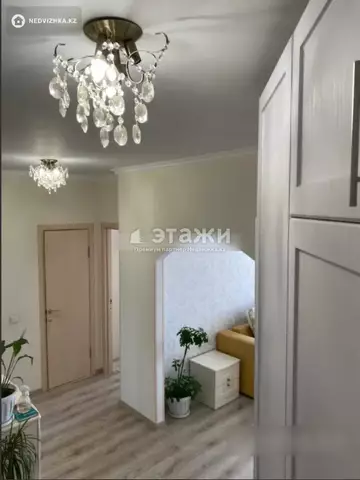 3-комнатная квартира, этаж 14 из 14, 65 м²