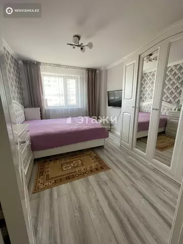 2-комнатная квартира, этаж 4 из 12, 50 м²