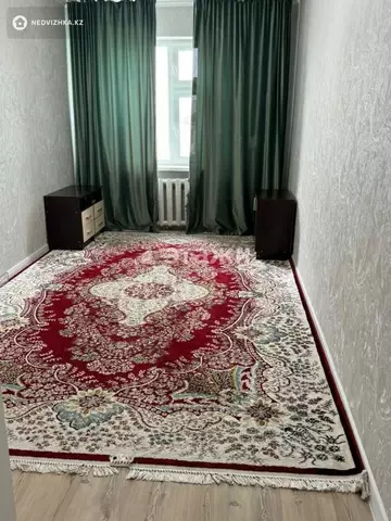 2-комнатная квартира, этаж 4 из 5, 46 м²