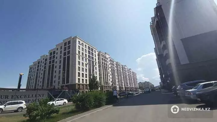 76.1 м², 2-комнатная квартира, этаж 4 из 10, 76 м², изображение - 1