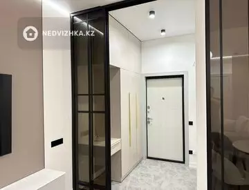 100 м², 4-комнатная квартира, этаж 9 из 9, 100 м², изображение - 2