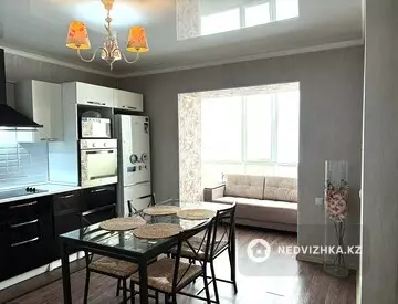 1-комнатная квартира, этаж 2 из 12, 52 м²