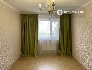 2-комнатная квартира, этаж 2 из 12, 50 м²