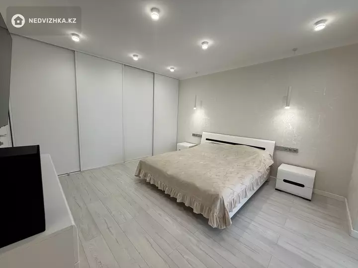 104 м², 3-комнатная квартира, этаж 10 из 12, 104 м², изображение - 1