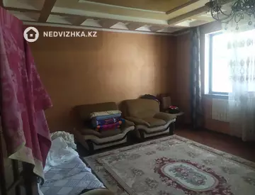 4-комнатный дом, 4 соток, 216 м²