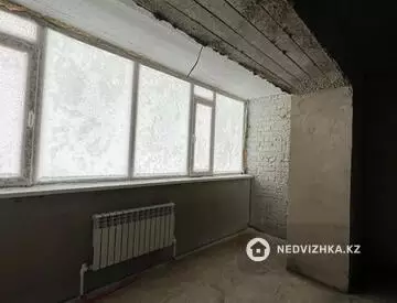 3-комнатная квартира, этаж 3 из 5, 125 м²