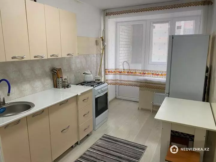 40 м², 1-комнатная квартира, этаж 3 из 9, 40 м², изображение - 1