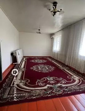 10-комнатный дом, 10 соток, 12 м²