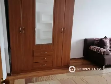 1-комнатная квартира, этаж 3 из 5, 30 м², на длительный срок
