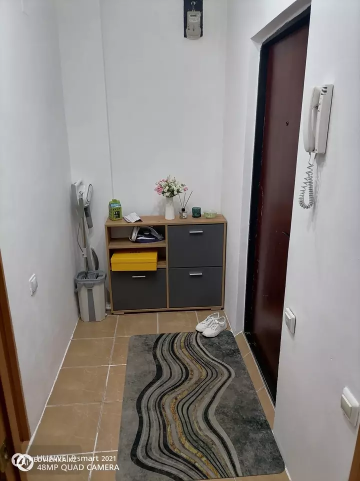 30.2 м², 1-комнатная квартира, этаж 3 из 5, 30 м², на длительный срок, изображение - 1