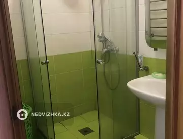 1-комнатная квартира, этаж 9 из 10, 48 м², на длительный срок