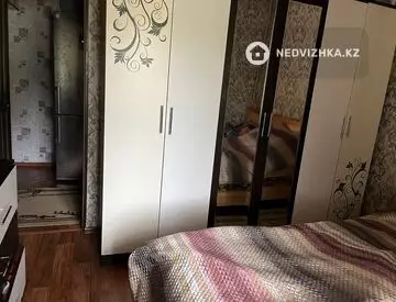 3-комнатная квартира, этаж 1 из 5, 82 м²