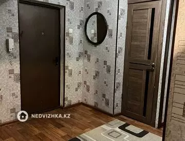 3-комнатная квартира, этаж 1 из 5, 82 м²