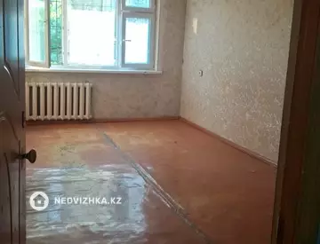 2-комнатная квартира, этаж 2 из 5, 103 м²