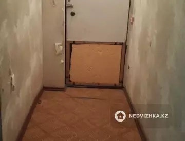 2-комнатная квартира, этаж 2 из 5, 103 м²