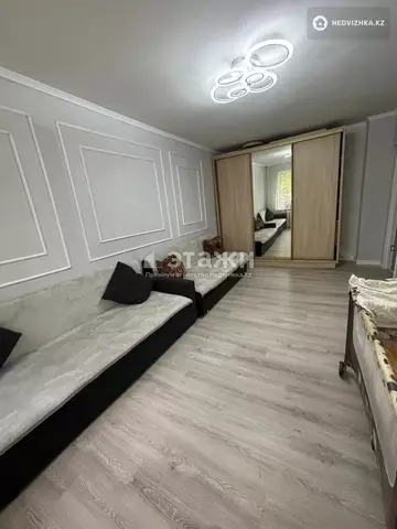 2-комнатная квартира, этаж 1 из 4, 50 м²