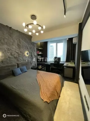 1-комнатная квартира, этаж 7 из 10, 48 м²