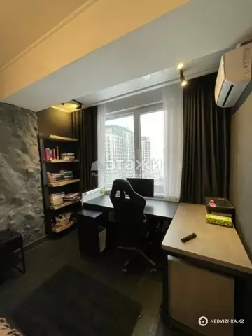 1-комнатная квартира, этаж 7 из 10, 48 м²