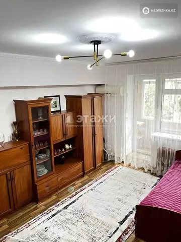 1-комнатная квартира, этаж 4 из 5, 35 м²