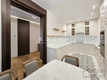 196 м², 4-комнатная квартира, этаж 2 из 3, 196 м², изображение - 31