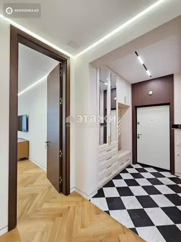 196 м², 4-комнатная квартира, этаж 2 из 3, 196 м², изображение - 40