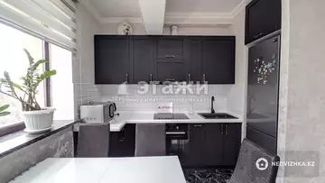 2-комнатная квартира, этаж 12 из 13, 56 м², на длительный срок
