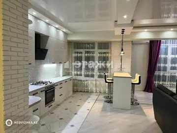 1-комнатная квартира, этаж 7 из 10, 62 м², на длительный срок