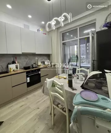 60 м², 2-комнатная квартира, этаж 2 из 12, 60 м², изображение - 0