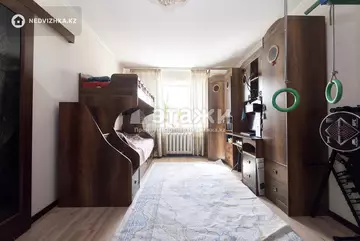 1-комнатная квартира, этаж 2 из 5, 35 м²