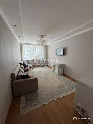 2-комнатная квартира, этаж 2 из 5, 48 м²
