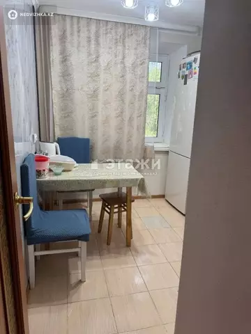 2-комнатная квартира, этаж 2 из 5, 48 м²