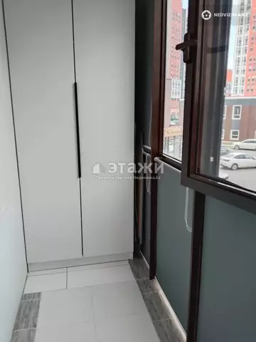 2-комнатная квартира, этаж 2 из 10, 68 м²
