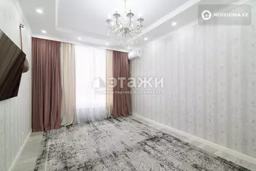 2-комнатная квартира, этаж 8 из 10, 64 м²