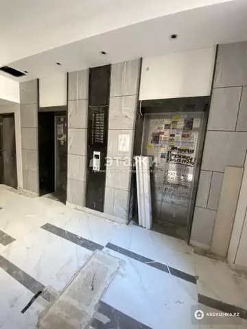 2-комнатная квартира, этаж 9 из 12, 58 м²