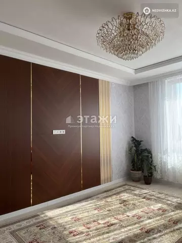 2-комнатная квартира, этаж 2 из 17, 67 м²