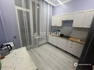 1-комнатная квартира, этаж 11 из 18, 38 м²