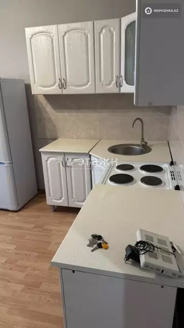 1-комнатная квартира, этаж 10 из 12, 41 м²