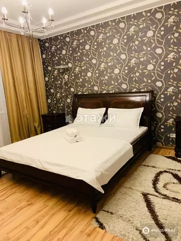 3-комнатная квартира, этаж 14 из 42, 130 м²