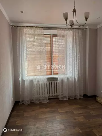 2-комнатная квартира, этаж 1 из 12, 47 м²
