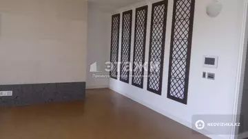 4-комнатная квартира, этаж 4 из 31, 175 м², на длительный срок