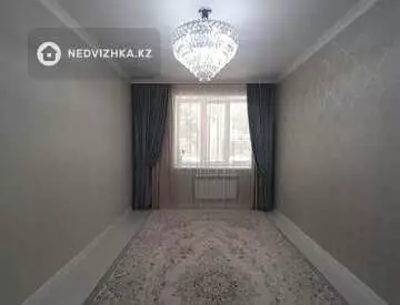 3-комнатная квартира, этаж 1 из 5, 81 м²