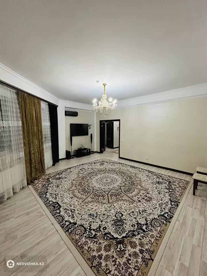 94 м², 2-комнатная квартира, этаж 6 из 12, 94 м², изображение - 1