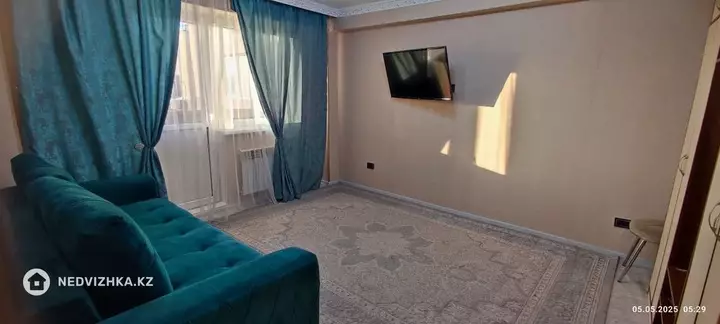50 м², 2-комнатная квартира, этаж 5 из 5, 50 м², на длительный срок, изображение - 1