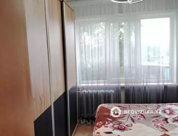 2-комнатная квартира, этаж 2 из 5, 50 м²