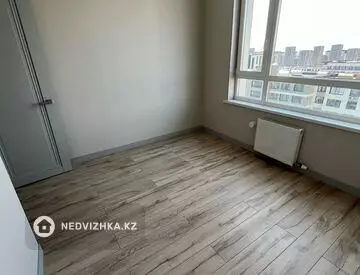 2-комнатная квартира, этаж 15 из 17, 38 м²