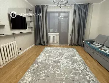 4-комнатная квартира, этаж 10 из 12, 99 м²