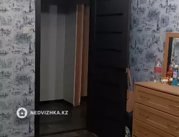 2-комнатная квартира, этаж 1 из 10, 50 м²