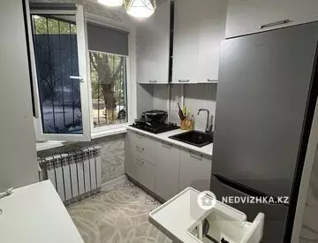 2-комнатная квартира, этаж 1 из 5, 48 м²