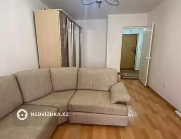 1-комнатная квартира, этаж 6 из 9, 50 м²