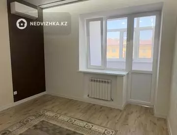 2-комнатная квартира, этаж 4 из 9, 72 м²